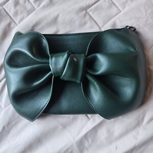 Green Bow Accent Bag *missing strap*